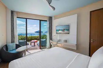 Deluxe Beachfront