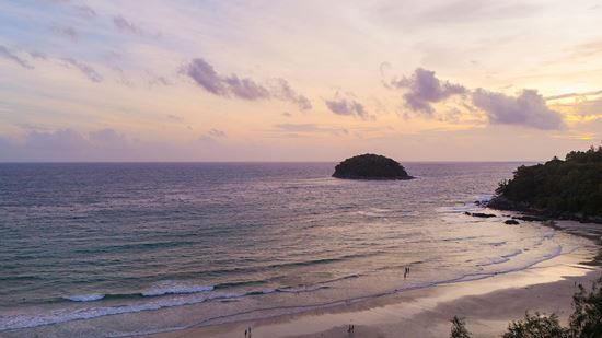 kata-beach-sunset