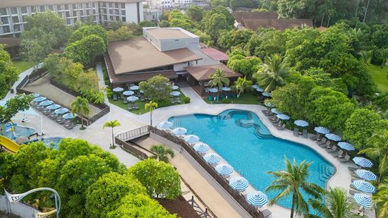 swimming-pool-9